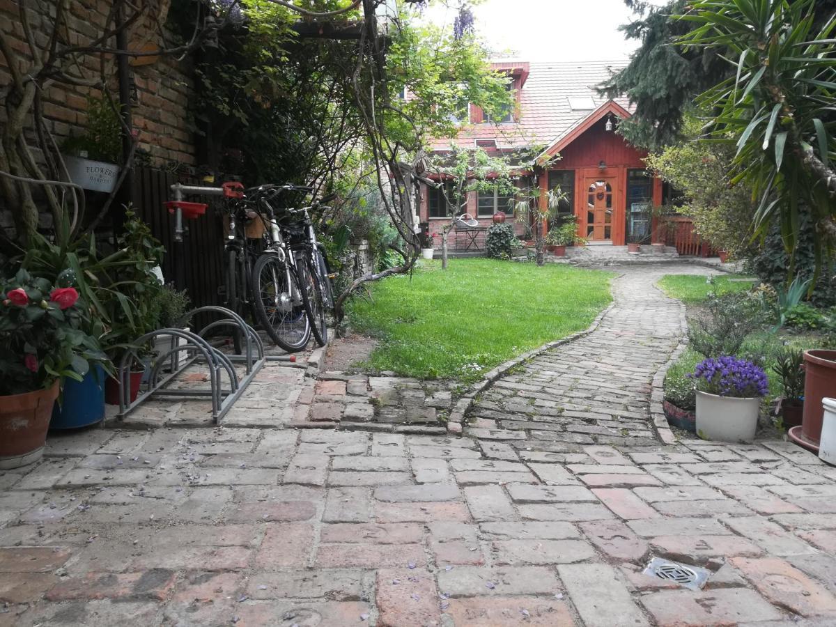 Patak28 Apartmanok Sopron Exteriör bild