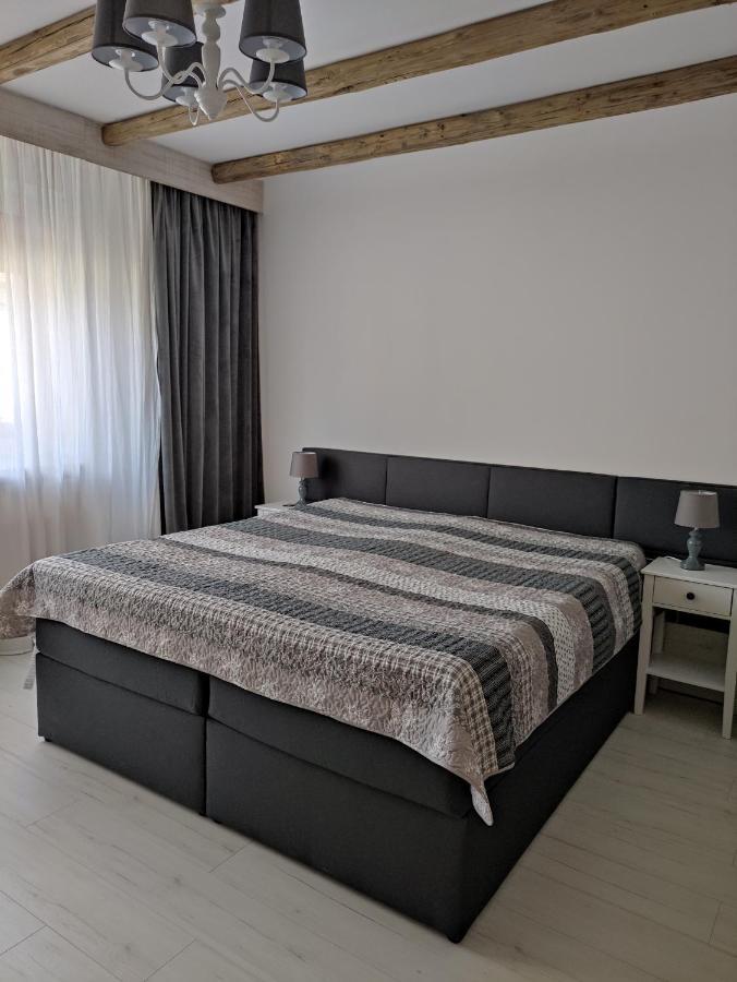 Patak28 Apartmanok Sopron Exteriör bild