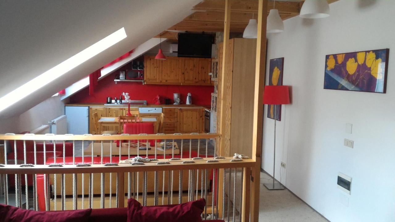 Patak28 Apartmanok Sopron Exteriör bild